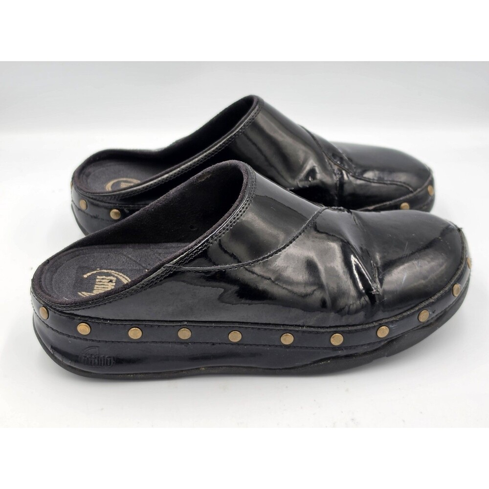 FitFlop Gogh Stud Womens 8 Black Patent Leather Clogs Mules Slip On Comfort Shoe